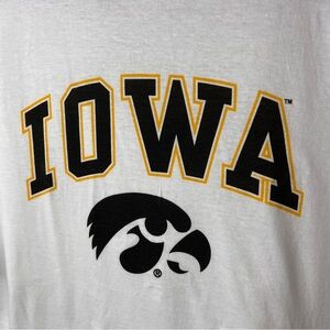 NWOT Iowa Hawkeyes Fanatics Tee Men’s XL Est Graphic Shirt Athletic